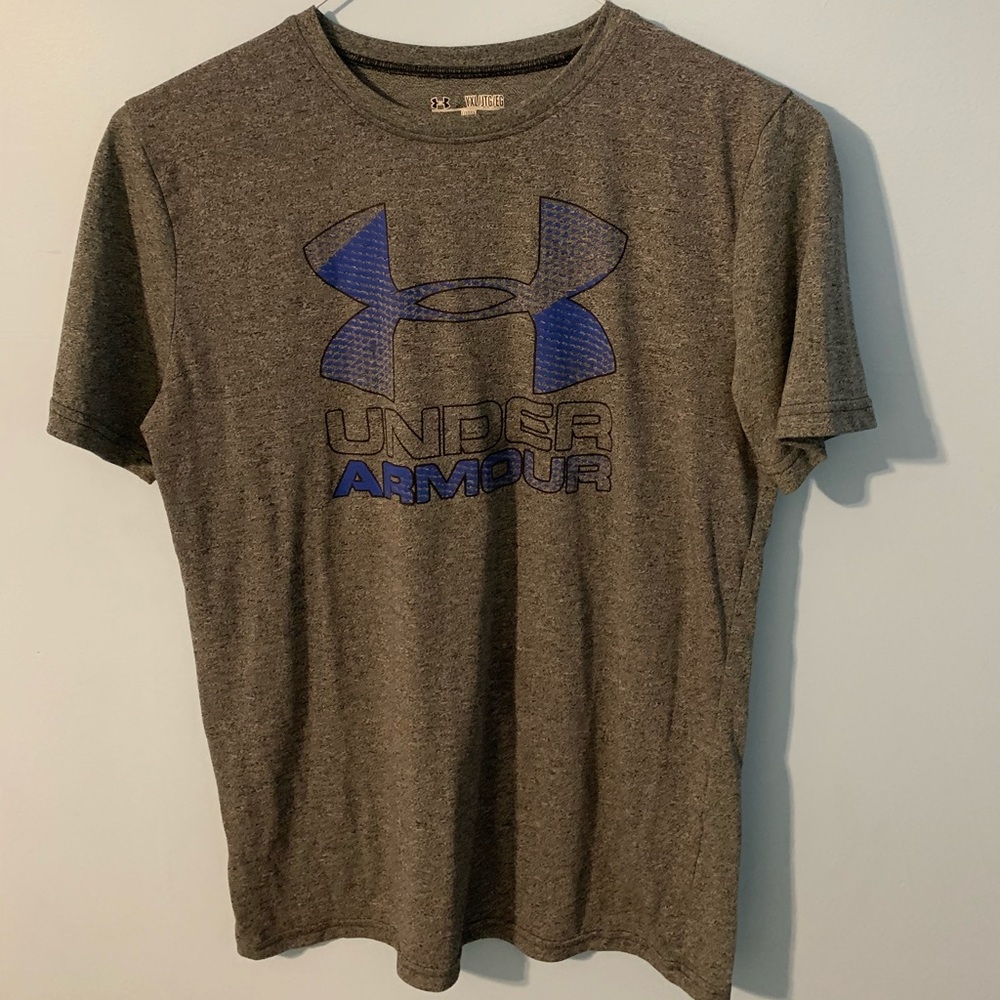 Youth Extra Large Loose Fit Under Armour T-Shirt